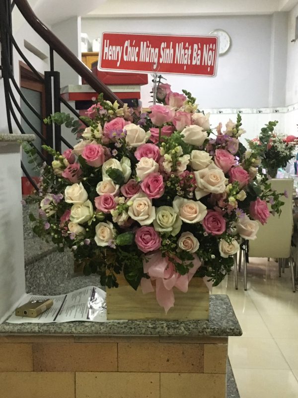 Hoàng Nguyên Flowers
