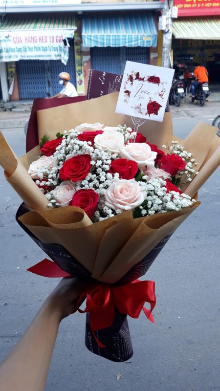 Hoàng Nguyên Flowers